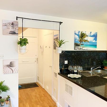 Garden Beautiful Cozy Flat , Recent Decorated. Daire Londra Dış mekan fotoğraf