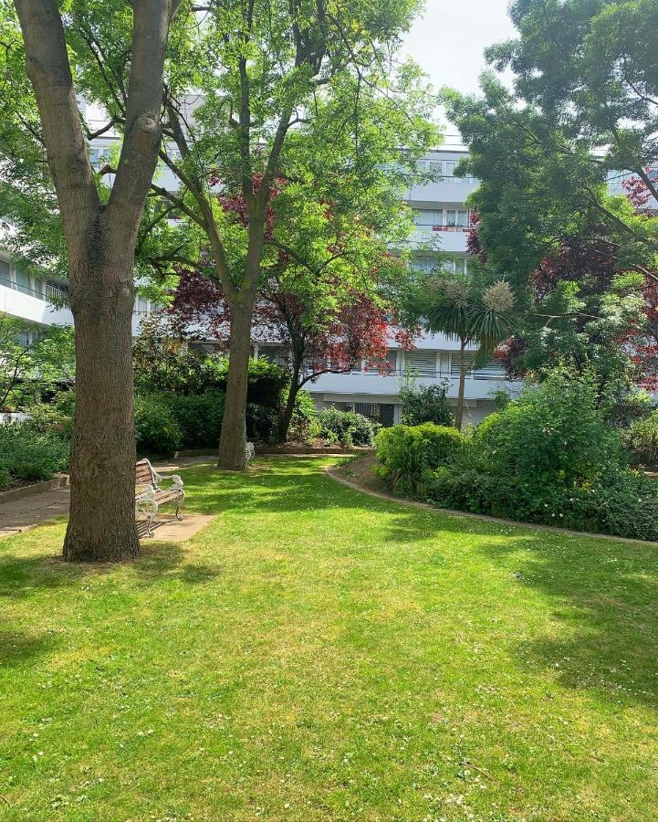 Garden Beautiful Cozy Flat , Recent Decorated. Daire Londra Dış mekan fotoğraf